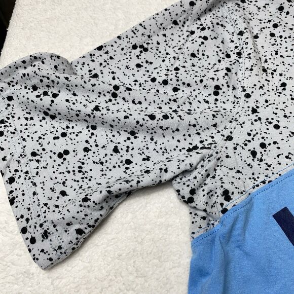 Jordan Boys Shirt Size 12-13 Jumpman Grey Blue Color Block Y2K Nike - Picture 4 of 8